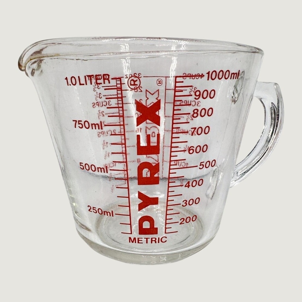 Vintage Pyrex 4 Cup Glass Liquid Measuring Clear/Red Markings Handle Spout 532